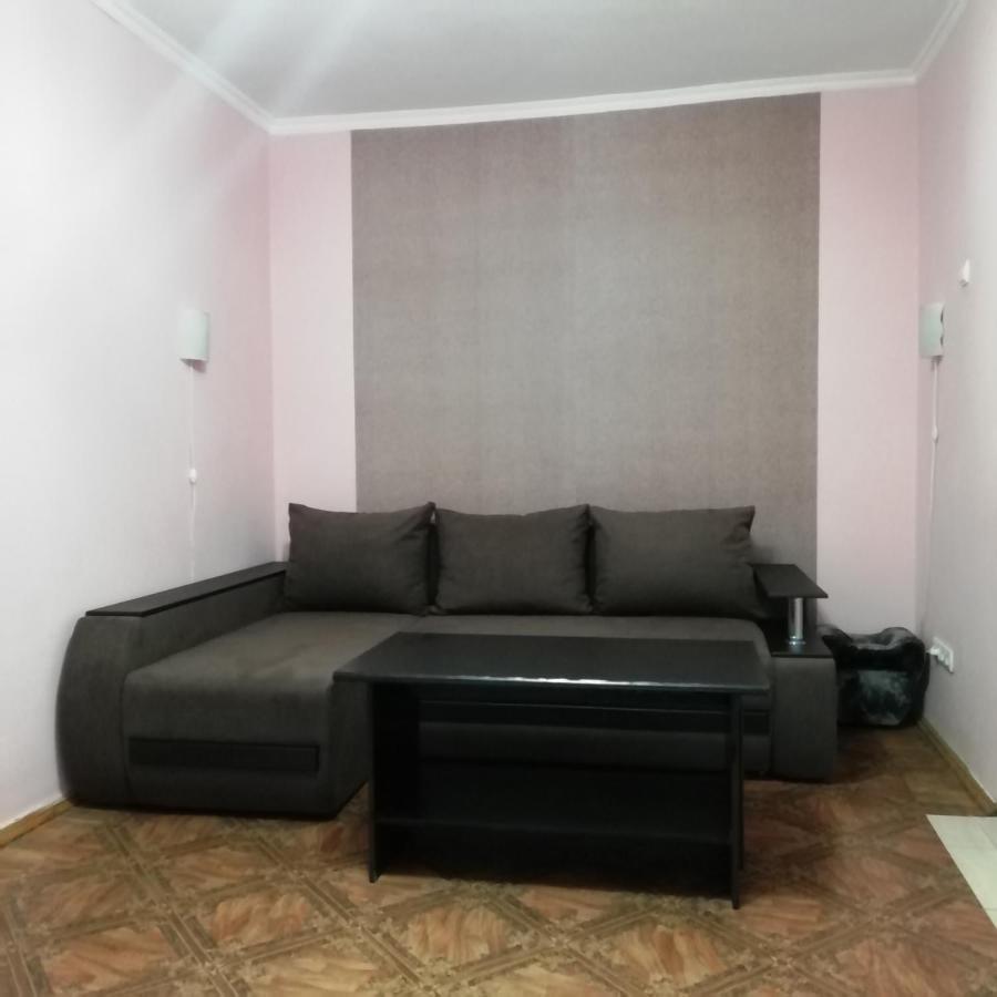 2К. Центр Возле Гуливера.Бассейная 10 Apartman Kijev Kültér fotó